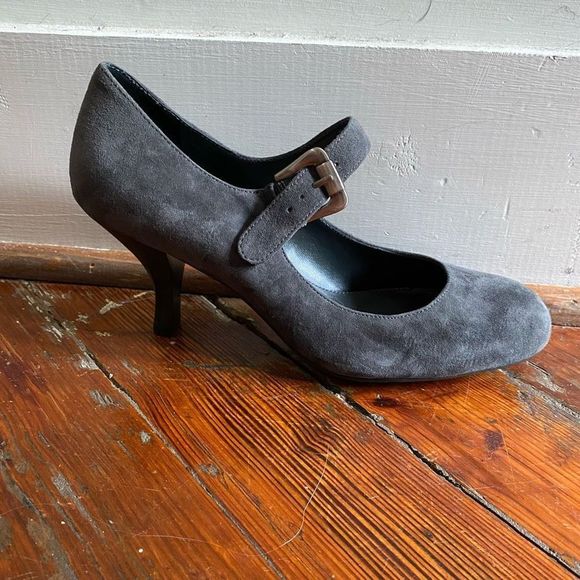 Franco Sarto L-essence Suede Mary Janes Gray Heel Pumps, Size 7.5 - Picture 1 of 8